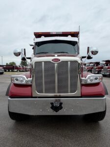 Peterbilt New 1